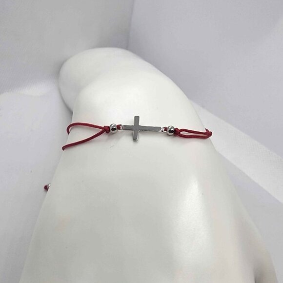 NEW Sterling Silver 925 Cross Design With Red String Bracelet - Picture 1 of 3